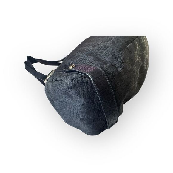 Gucci GG Supreme Abbey Canvas & Leather Shoulder Bag - Picture 3 of 13